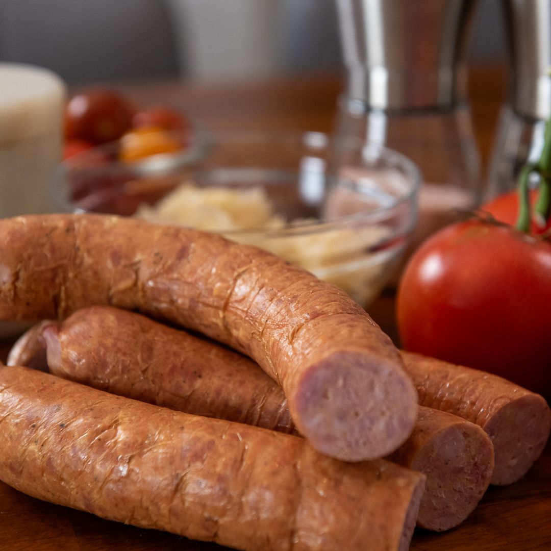 Spicy Hunter sausage with a bold and smoky flavor.